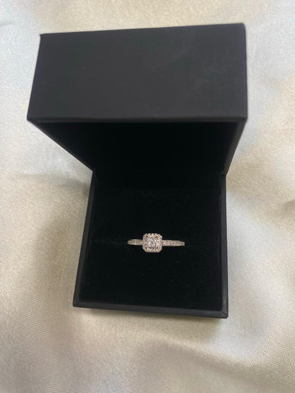 Anillo de Compromiso Diamantes Naturales